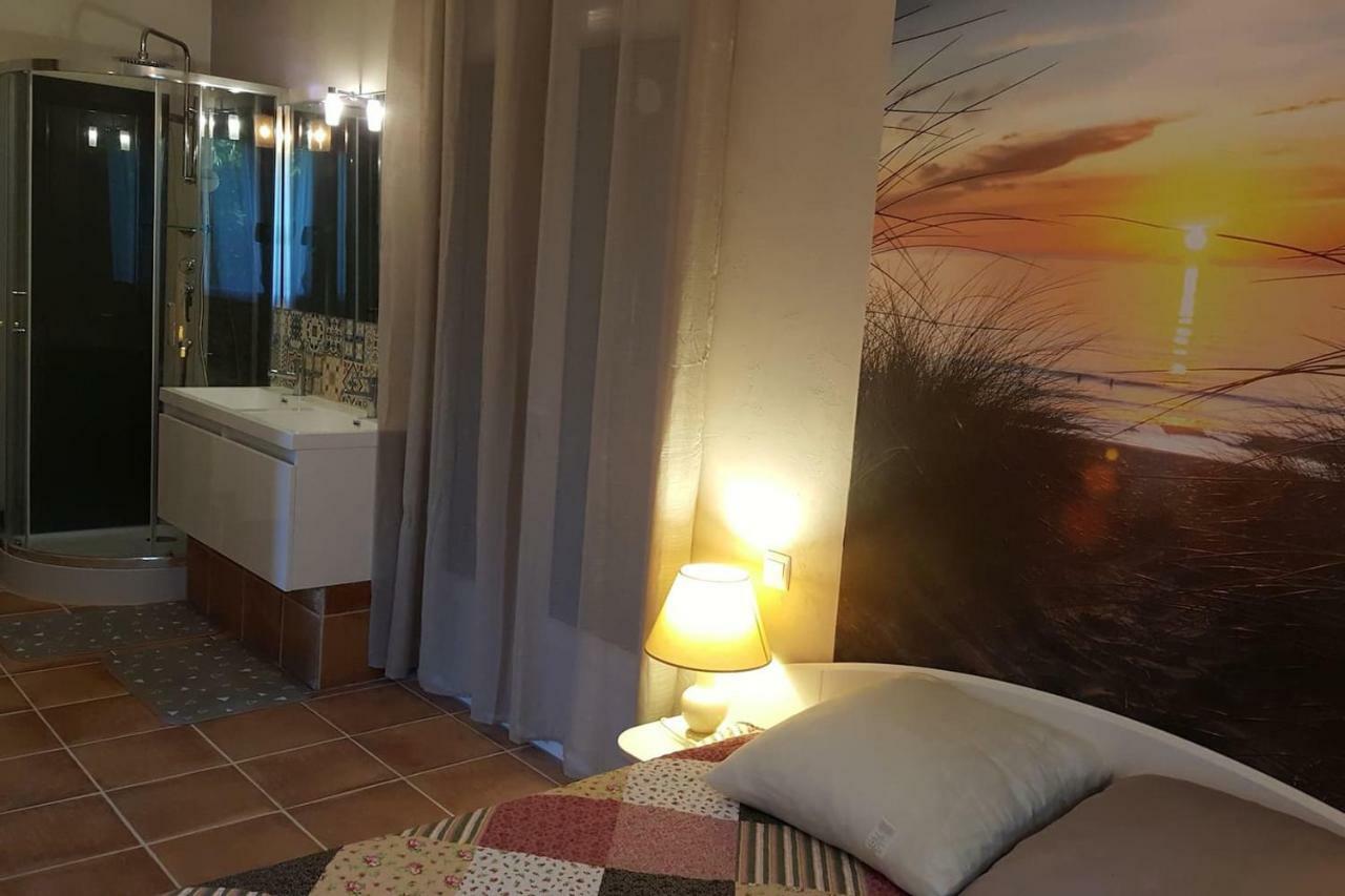 Logement Avec Piscine, Classe 3 Etoiles, De 42 M2 Tout Confort Au Calme Pour Un Couple Cahuzac-sur-Vère Exterior foto